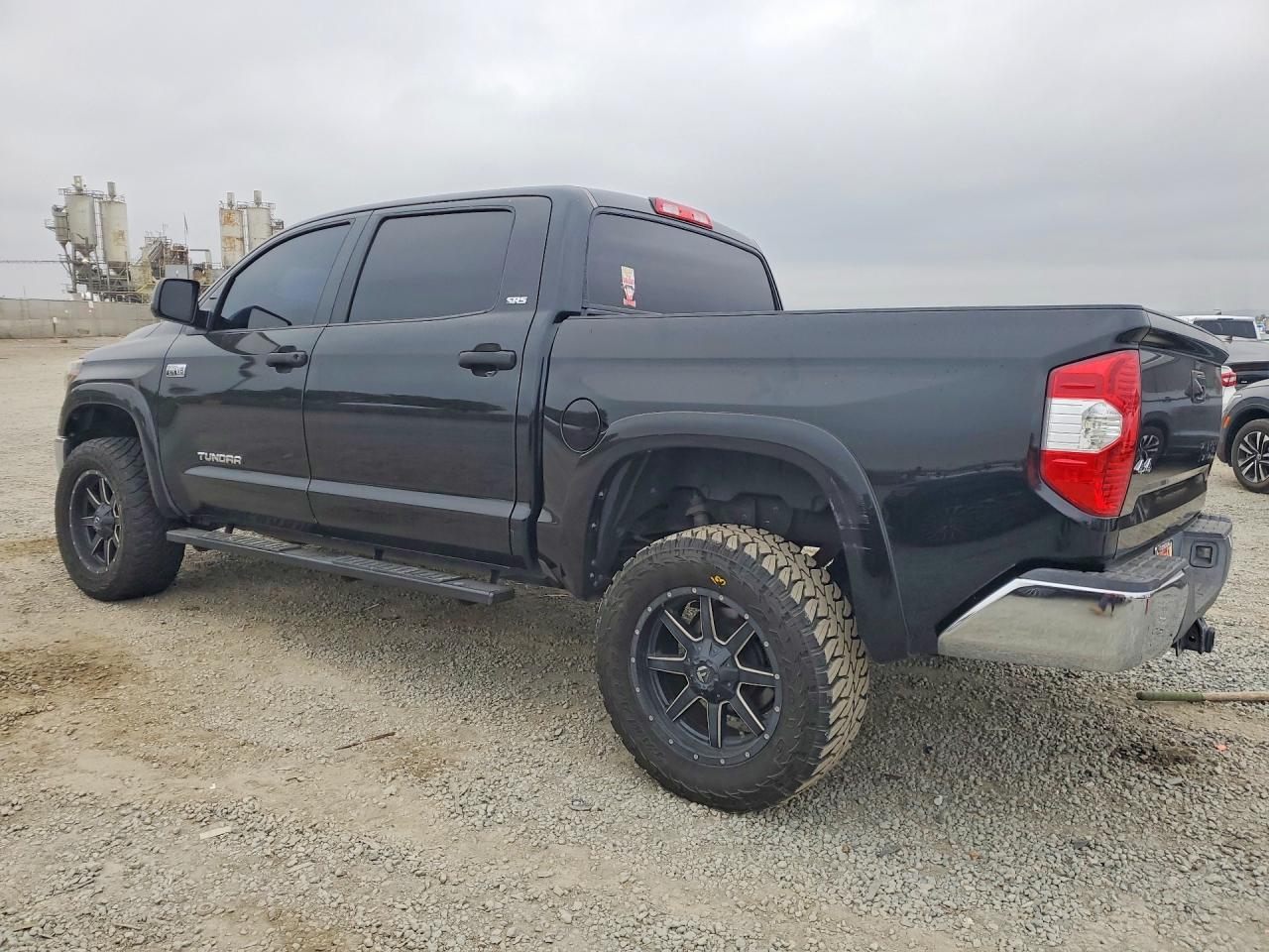 2014 TOYOTA TUNDRA SR5 photo 2