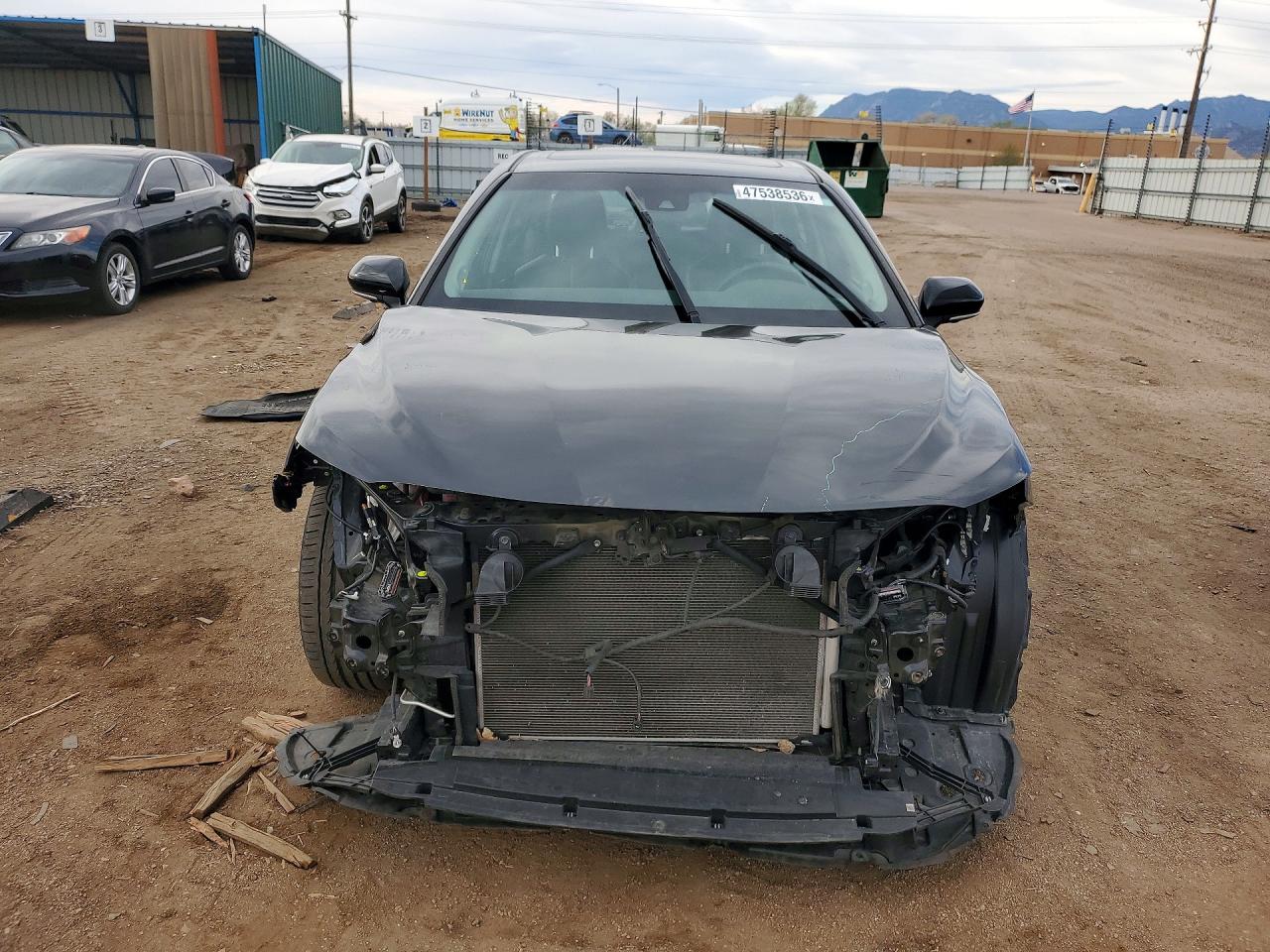 2018 TOYOTA CAMRY photo 13