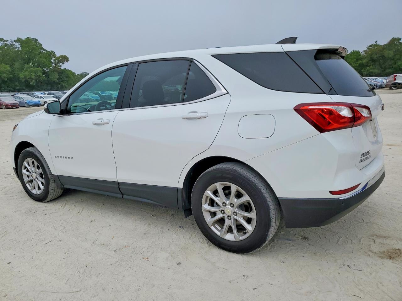 2018 CHEVROLET EQUINOX LT photo 4