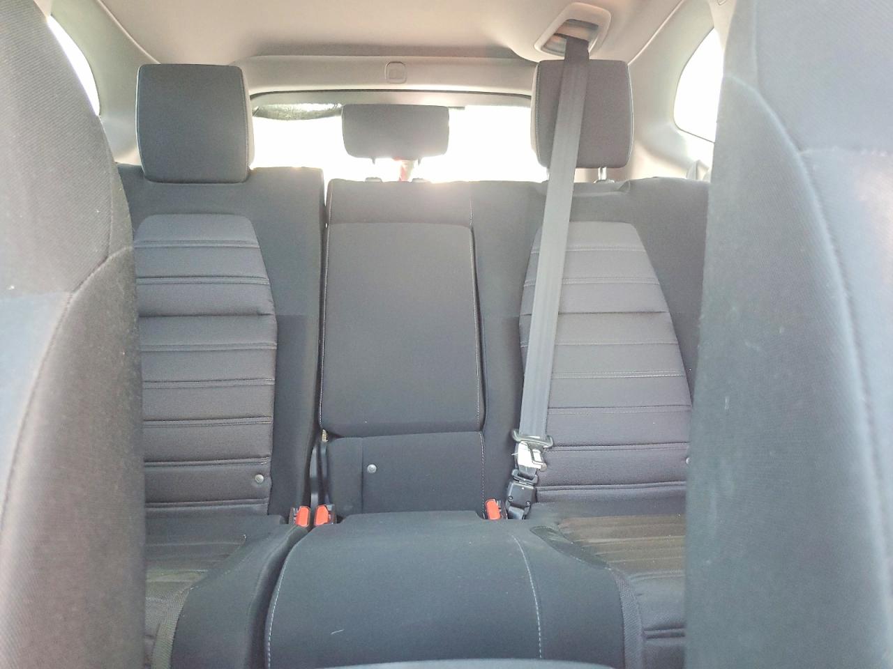 2018 HONDA CR-V LX photo 10