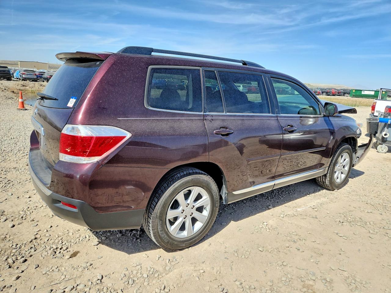 2013 TOYOTA HIGHLANDER PLUS photo 7