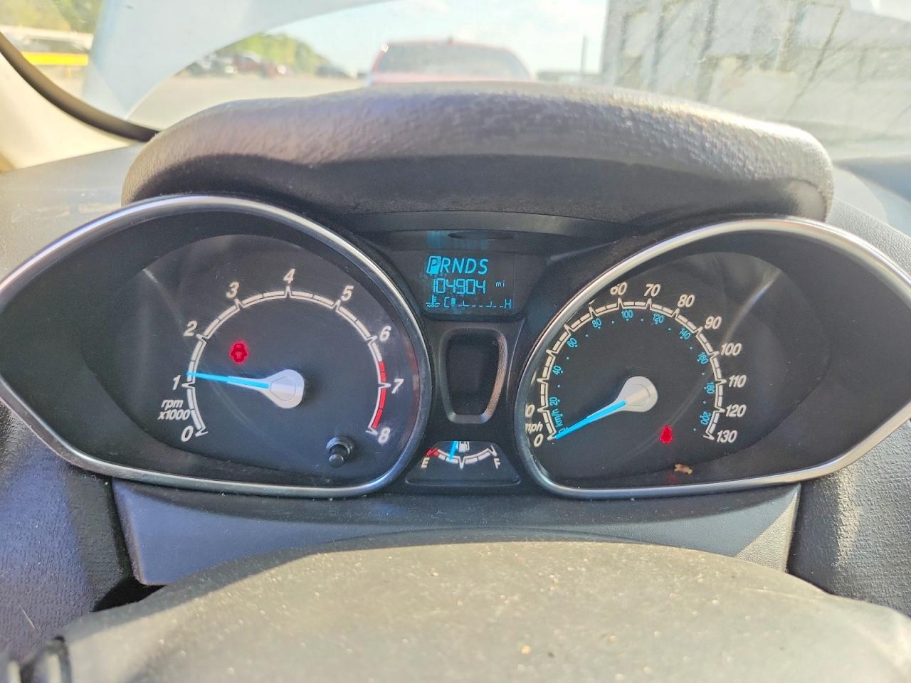 2018 FORD FIESTA SE photo 9