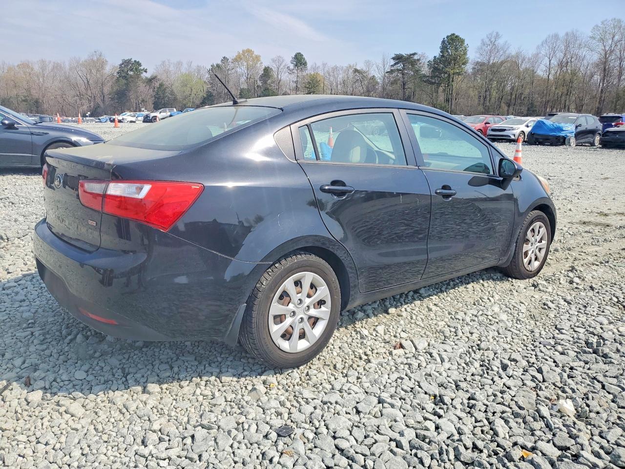 2013 KIA RIO LX photo 3