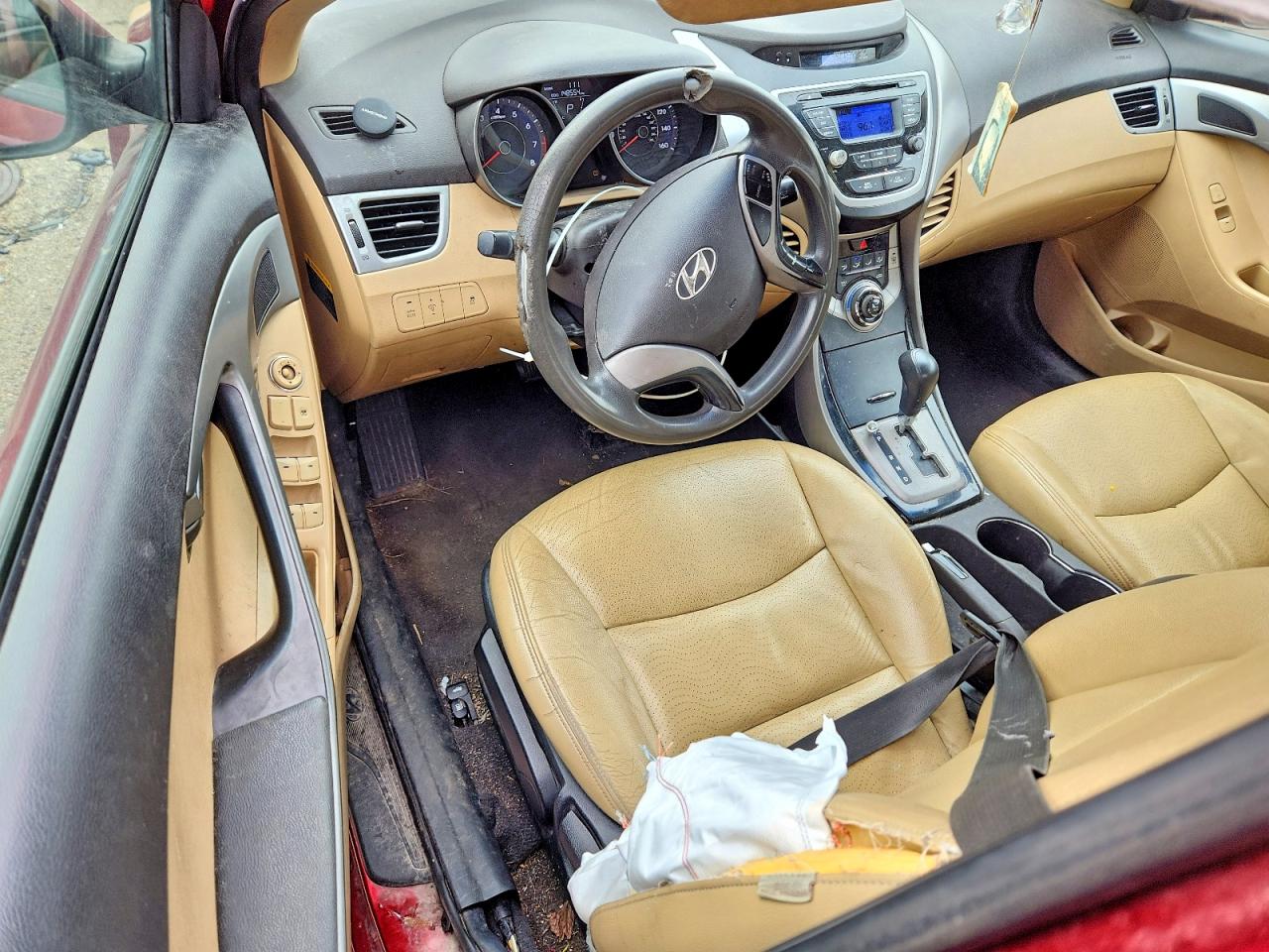 2013 HYUNDAI ELANTRA GLS photo 8