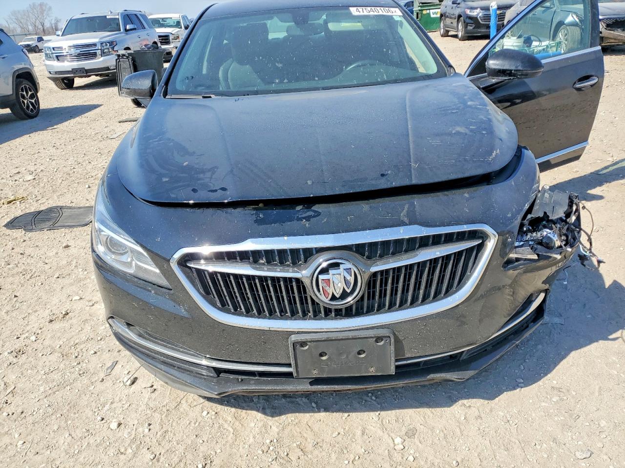 2017 BUICK LACROSSE ESSENCE photo 11