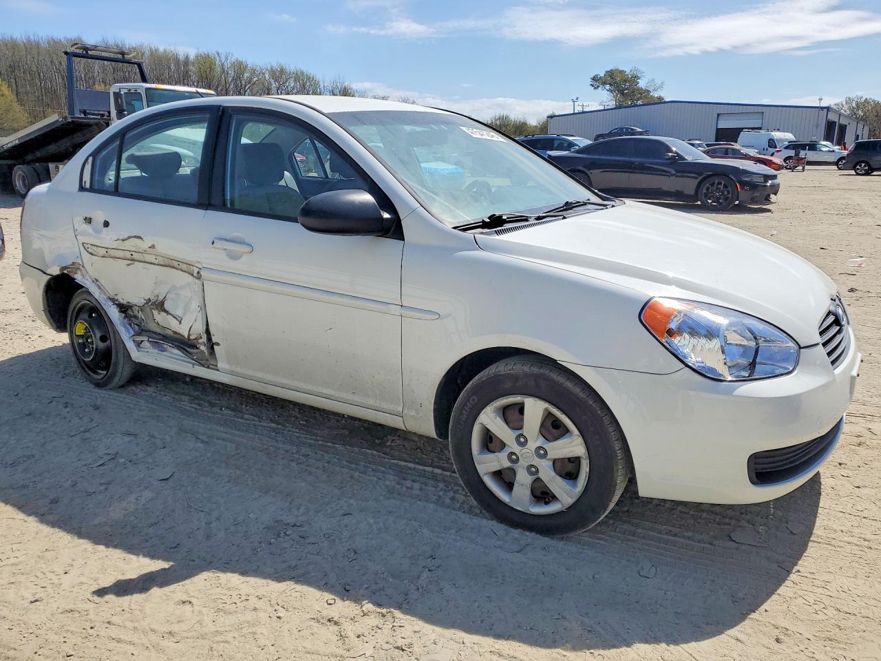 2009 HYUNDAI ACCENT GLS photo 4