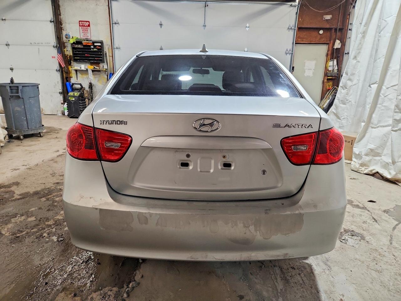 2010 HYUNDAI ELANTRA GLS photo 6