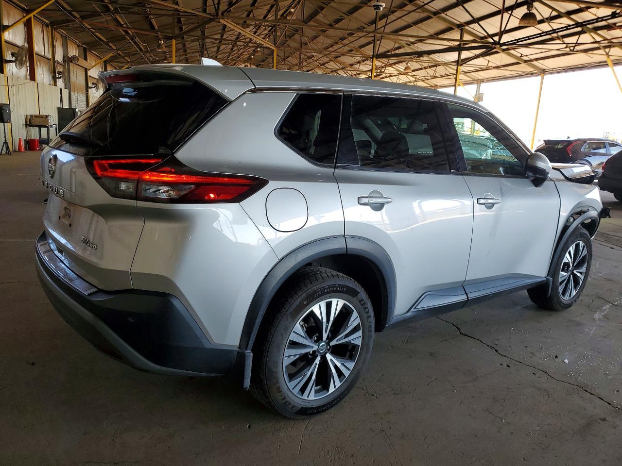 2021 NISSAN ROGUE SV photo 5