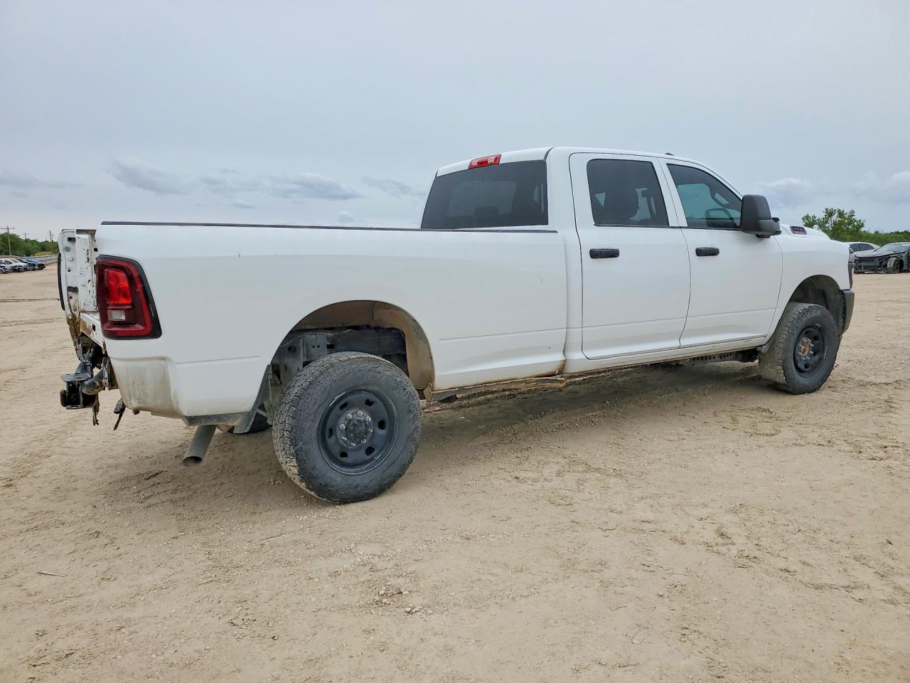 2025 RAM 2500 TRADESMAN photo 7