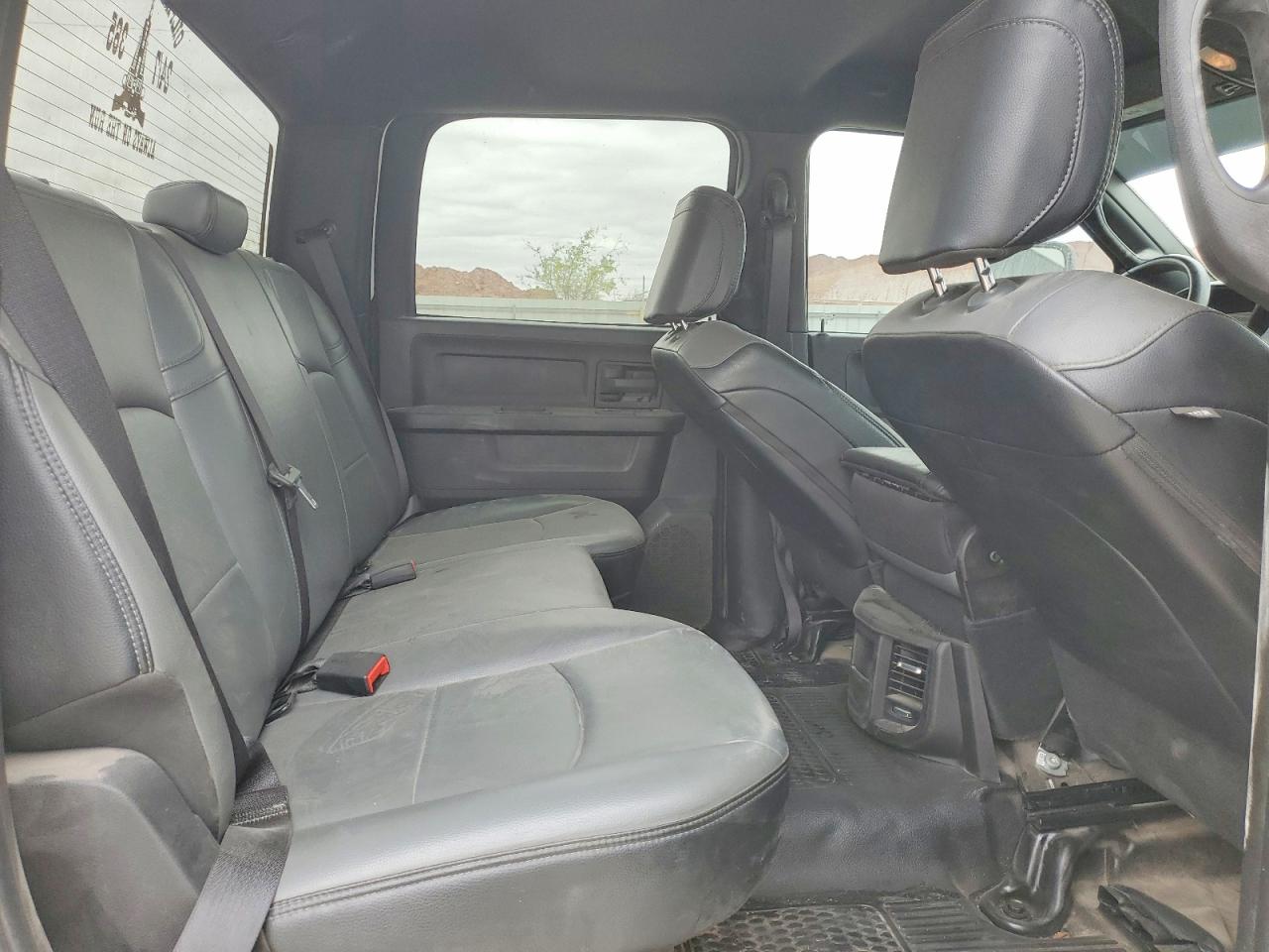 2025 RAM 2500 TRADESMAN photo 28