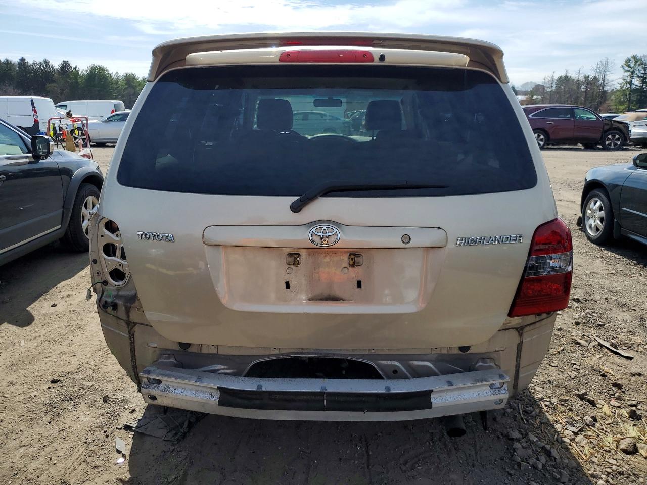 2007 TOYOTA HIGHLANDER BASE photo 11