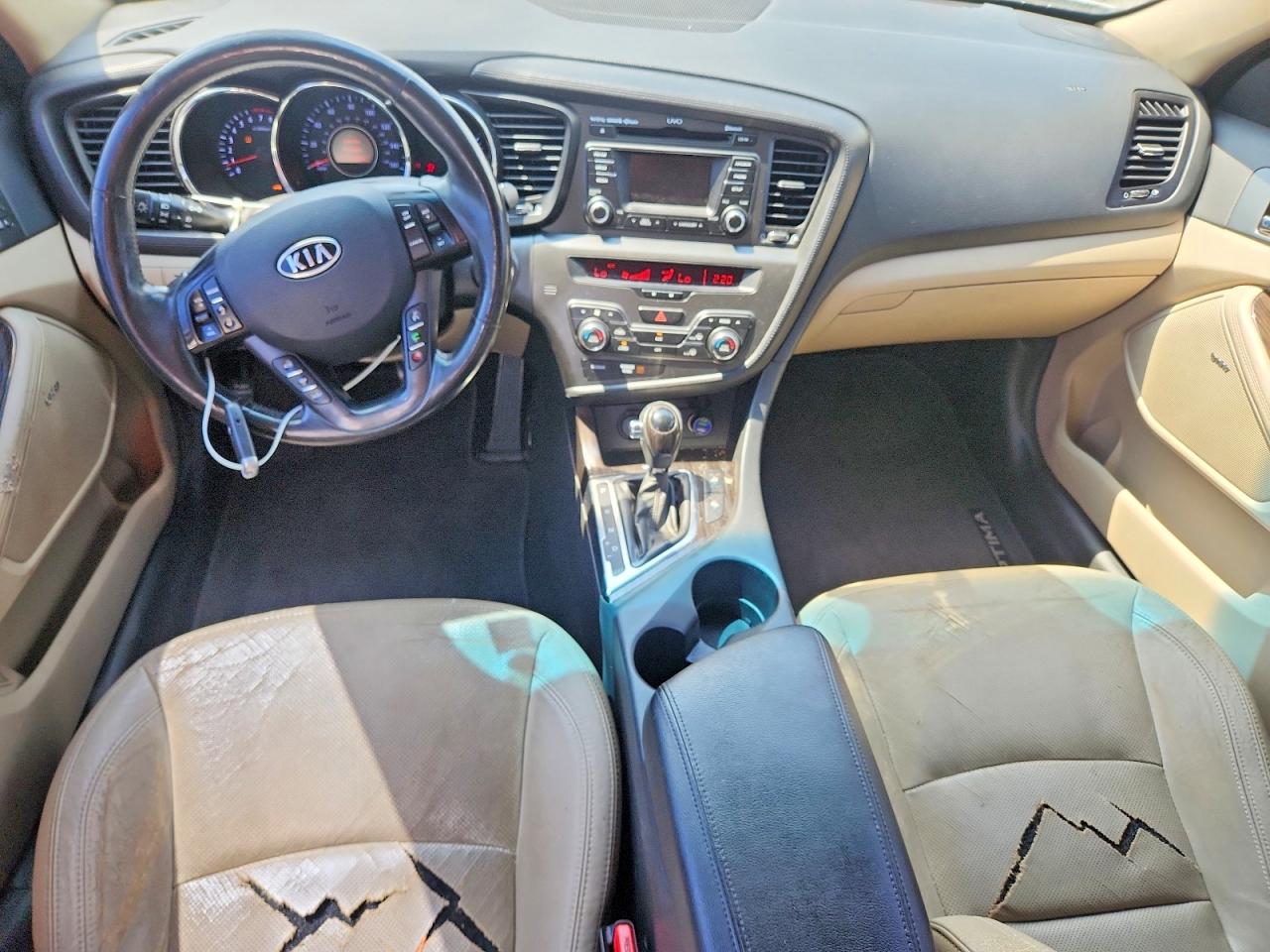 2012 KIA OPTIMA photo 8