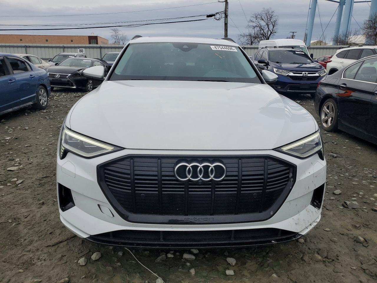 2021 AUDI E-TRON PREMIUM PLUS photo 13