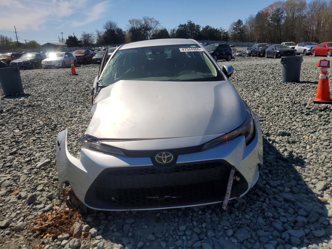 2020 TOYOTA COROLLA LE photo 5