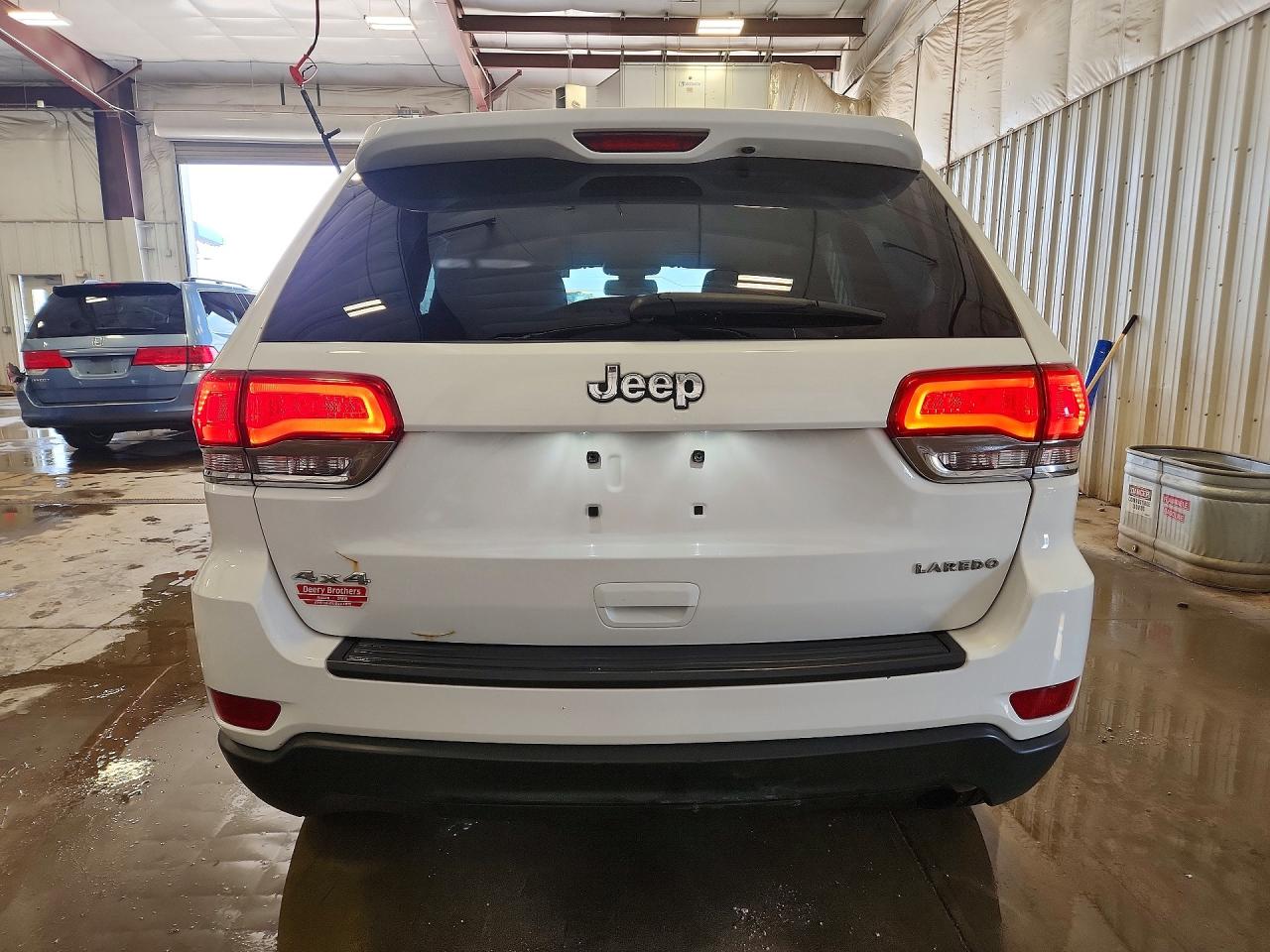 2014 JEEP GRAND CHEROKEE LAREDO photo 16