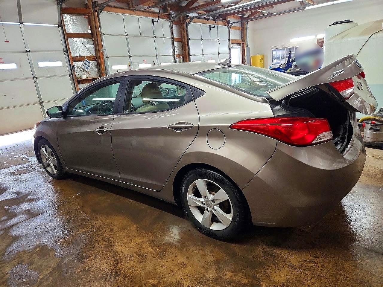 2013 HYUNDAI ELANTRA GLS photo 3