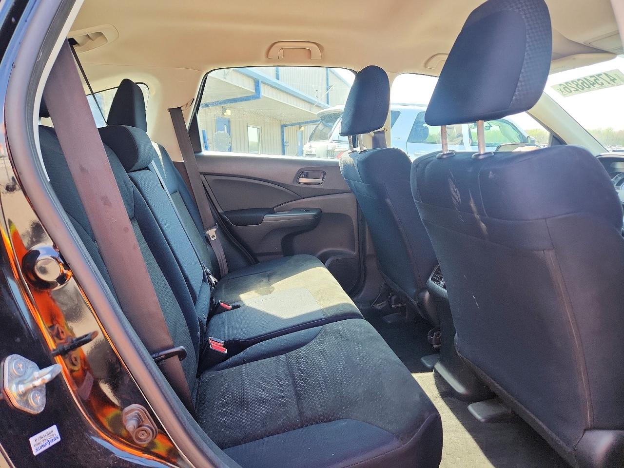 2015 HONDA CR-V LX photo 11