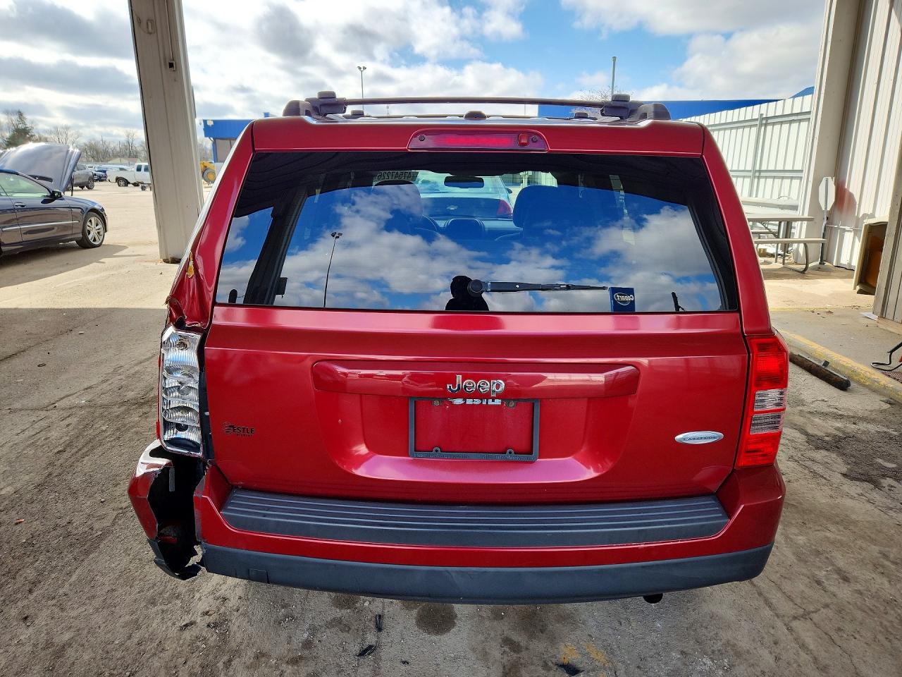 2014 JEEP PATRIOT LATITUDE photo 11