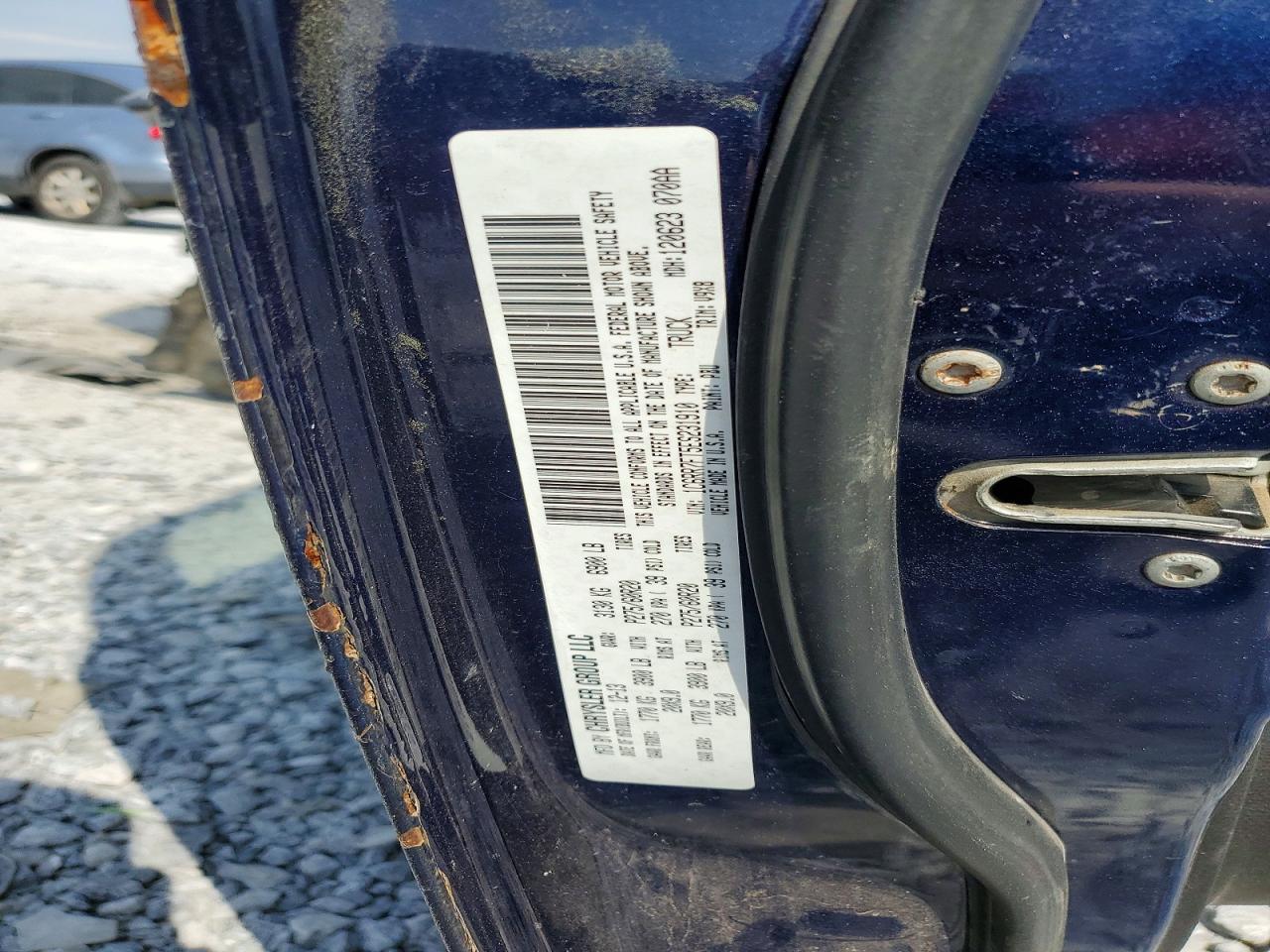 2014 RAM 1500 ST photo 23