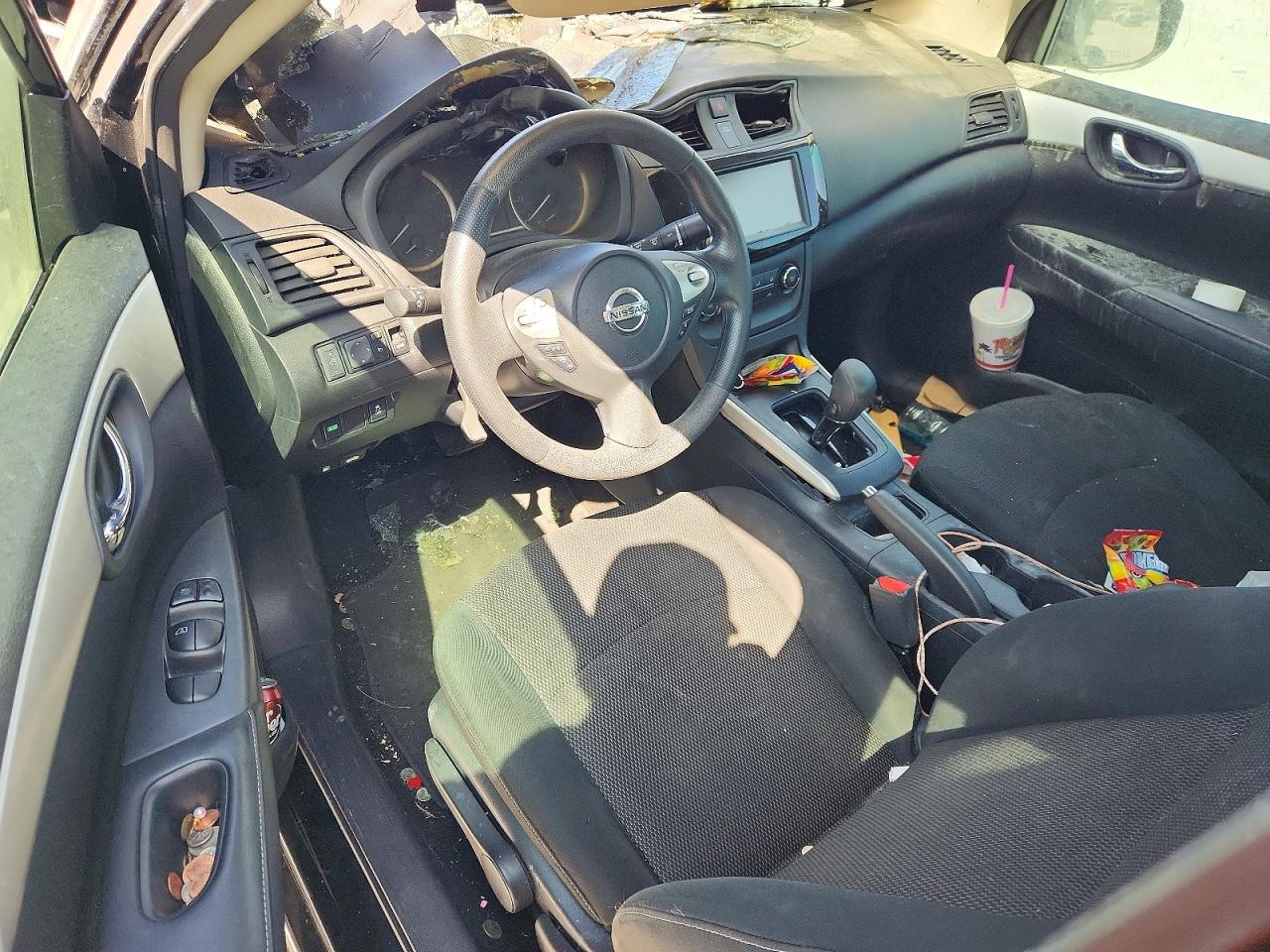 2019 NISSAN SENTRA S photo 22