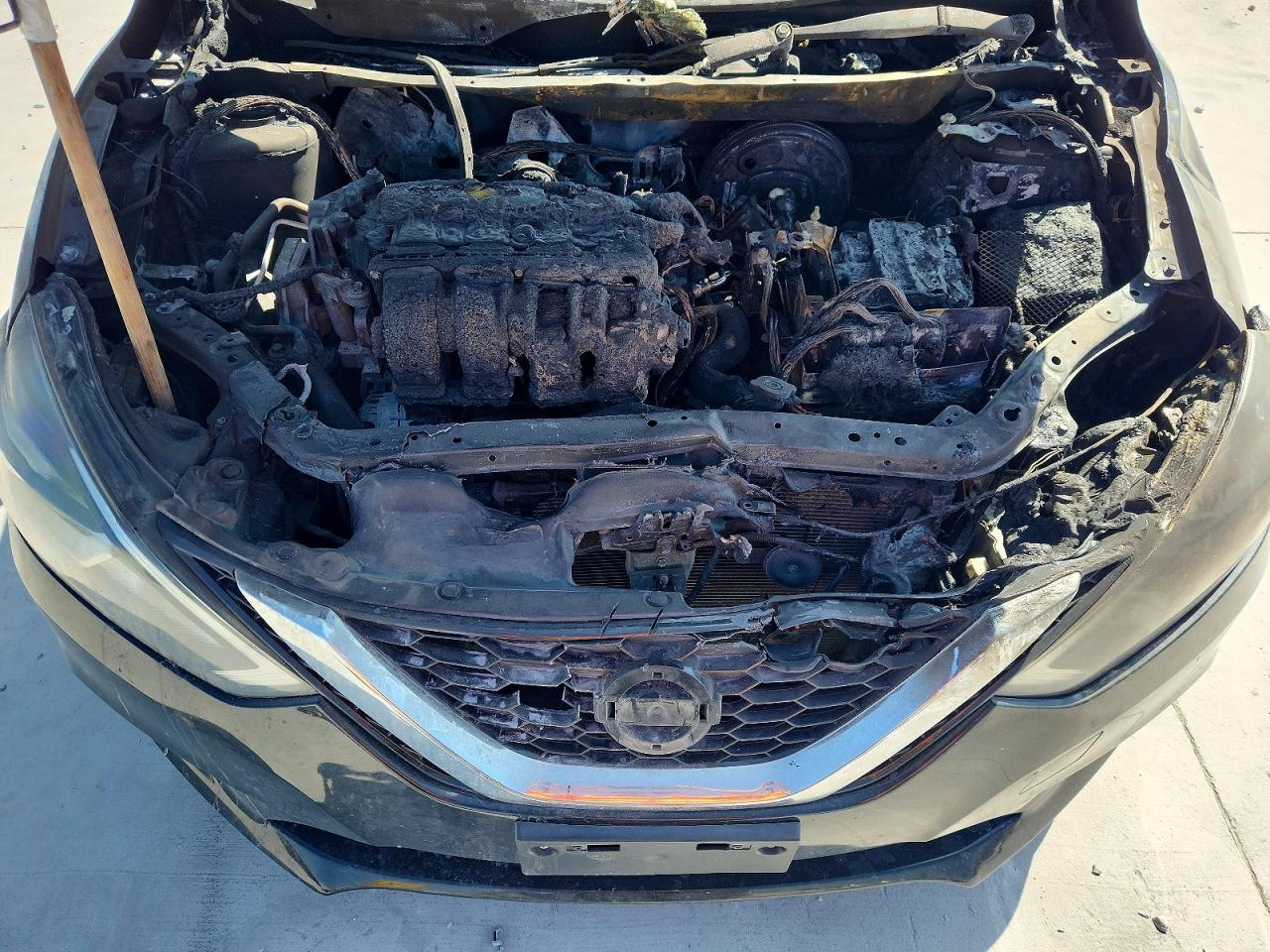 2019 NISSAN SENTRA S photo 31