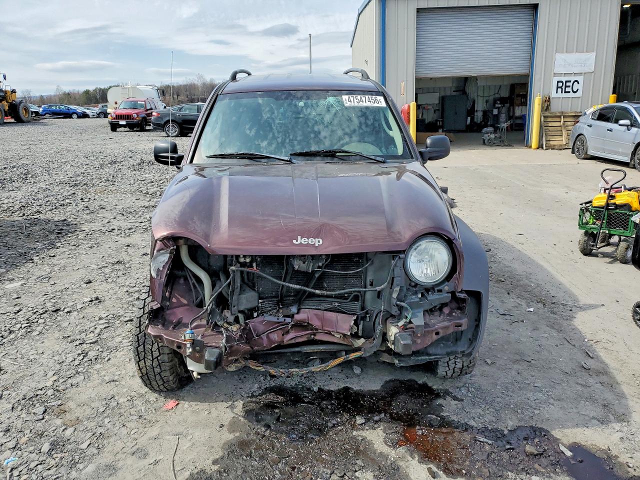 2004 JEEP LIBERTY SPORT photo 9