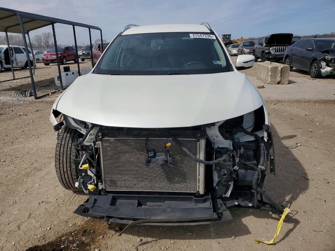 2017 NISSAN ROGUE SV photo 9