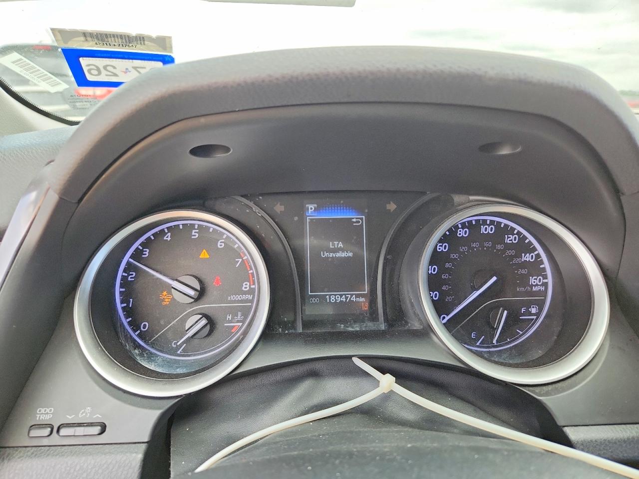 2021 TOYOTA CAMRY LE photo 17