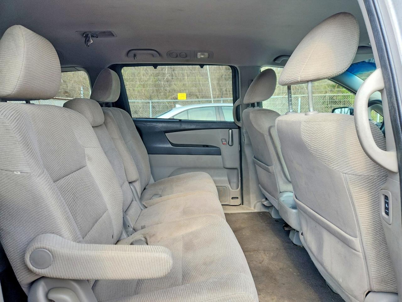 2012 HONDA ODYSSEY EX photo 11