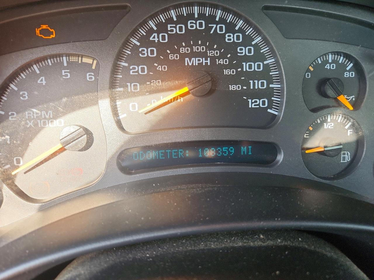 2004 CHEVROLET SILVERADO C1500 photo 18