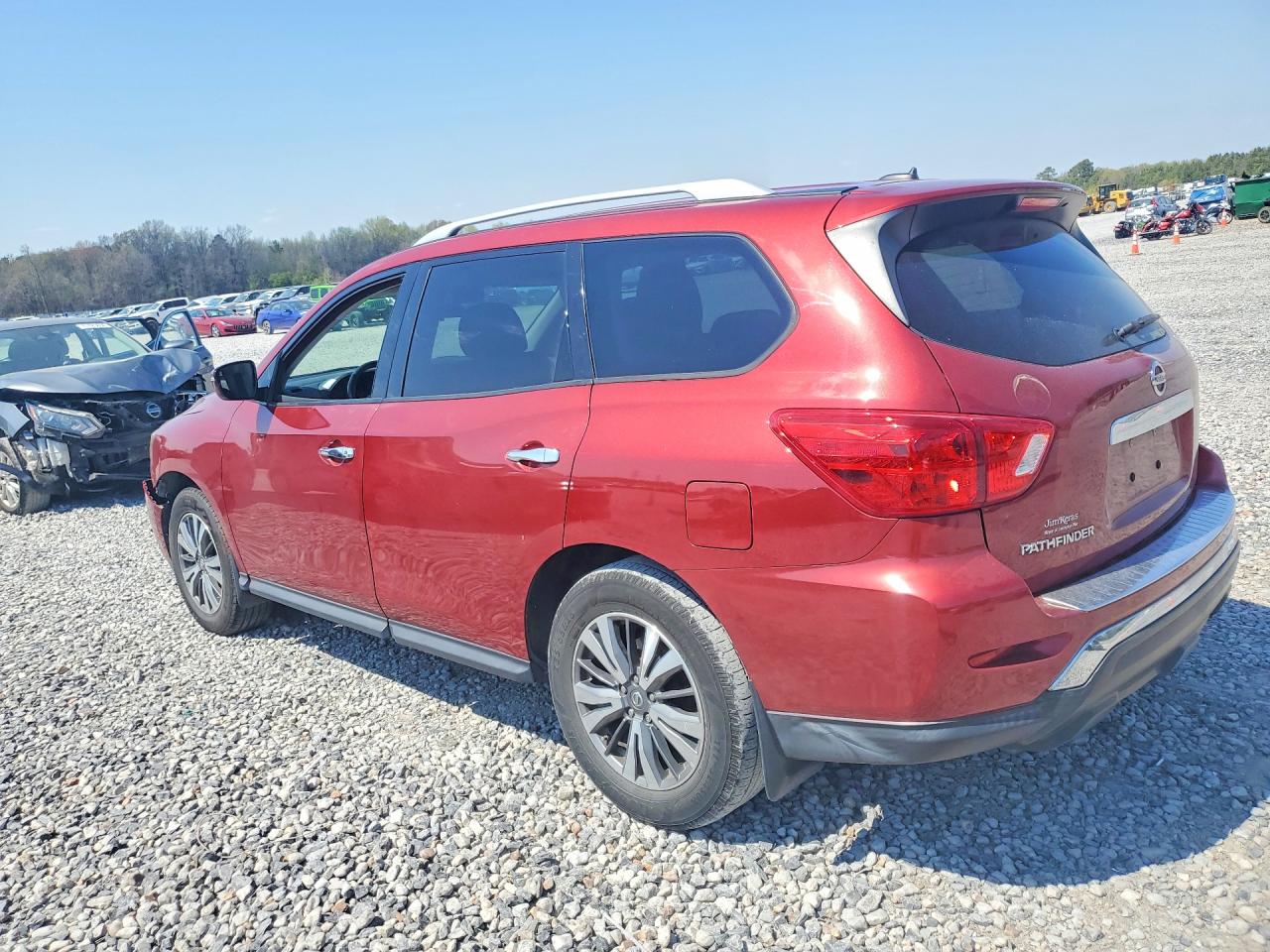2017 NISSAN PATHFINDER S photo 3