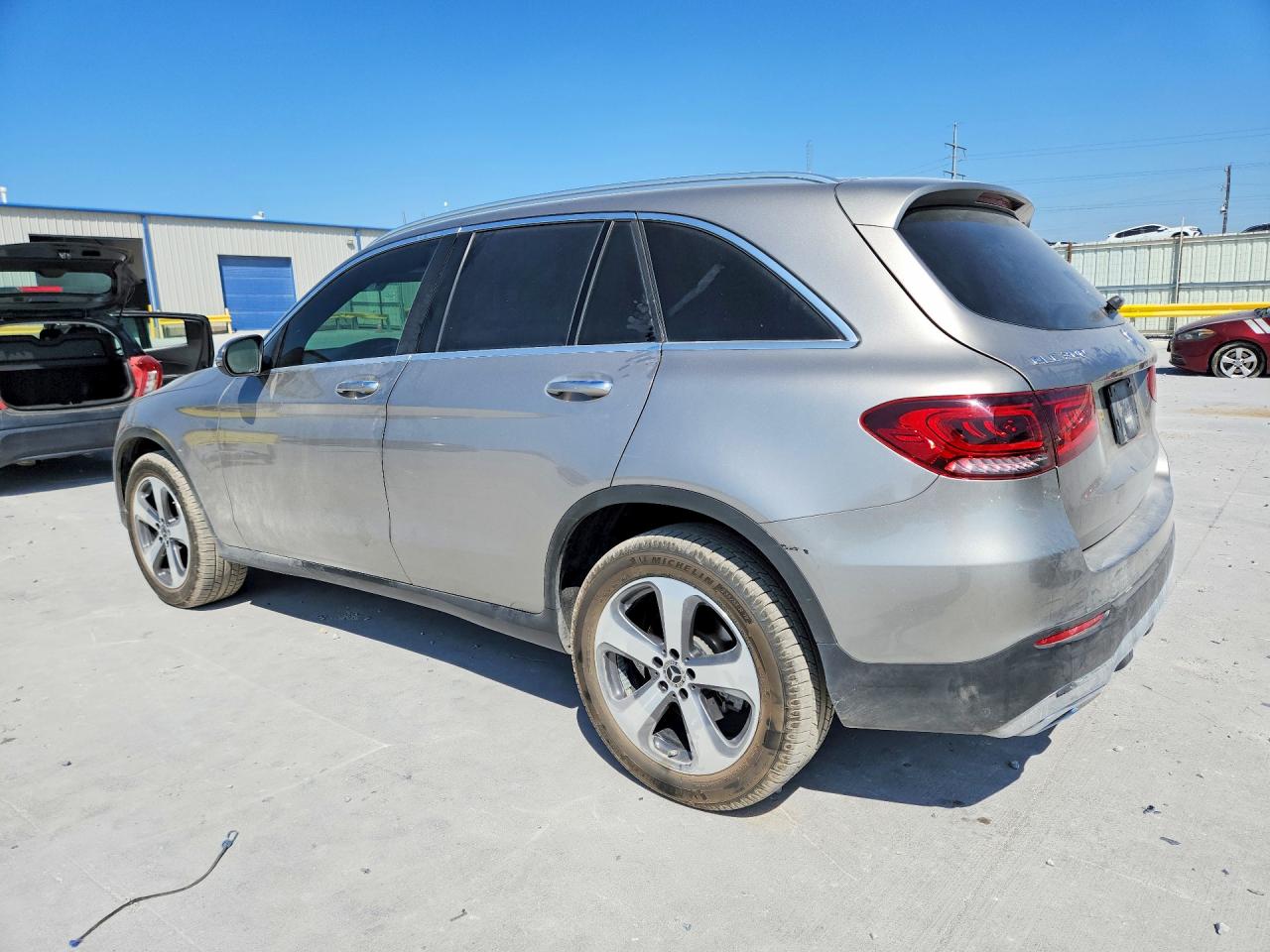 2020 MERCEDES-BENZ GLC 300 photo 3