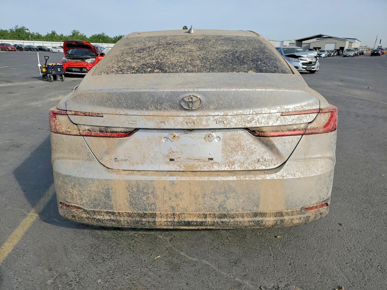 2025 TOYOTA CAMRY LE photo 6