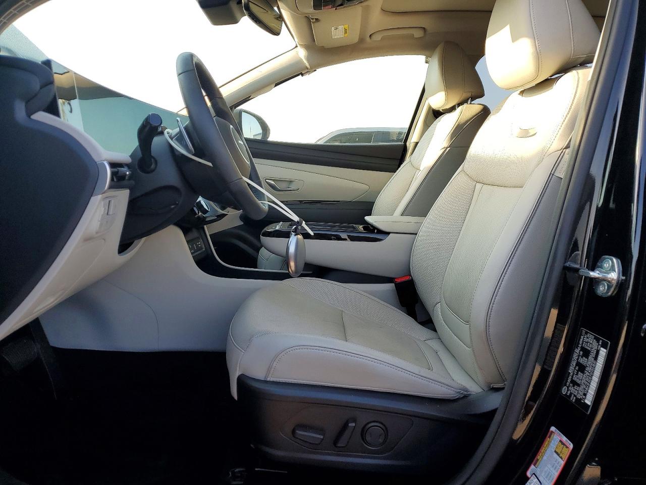 2025 HYUNDAI TUCSON LIMITED photo 19