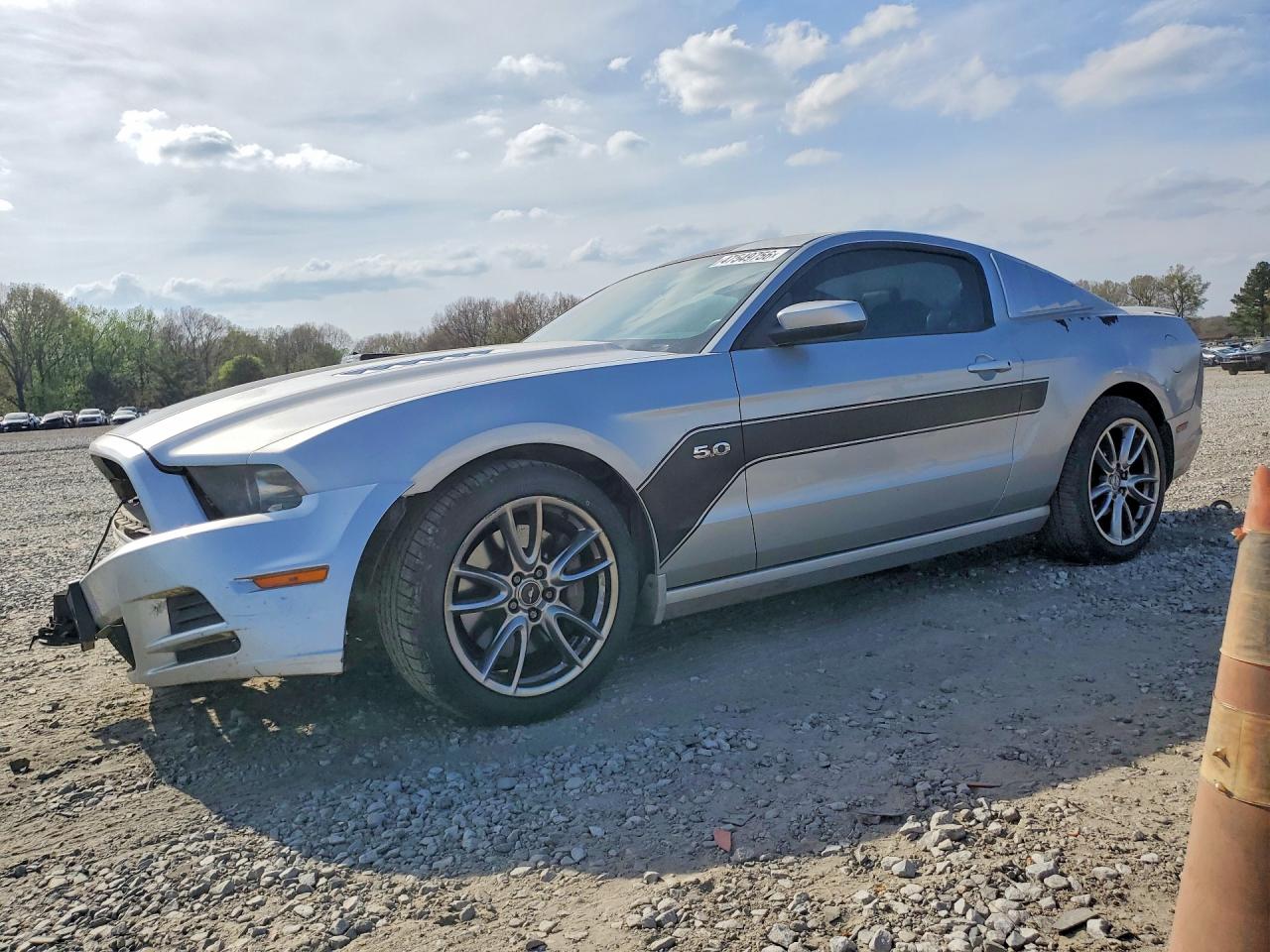 2013 FORD MUSTANG