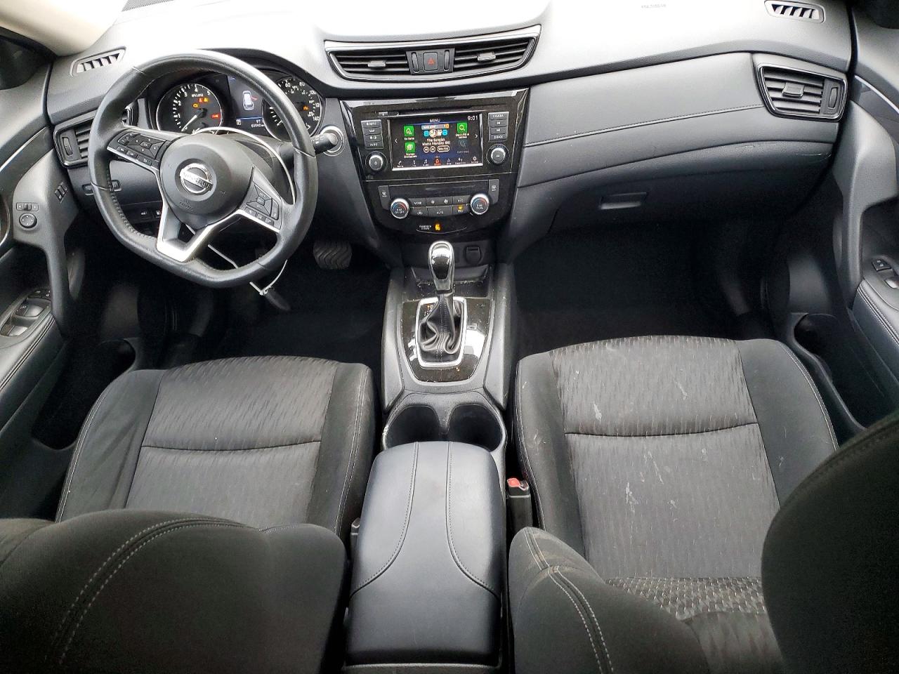 2018 NISSAN ROGUE SV photo 22