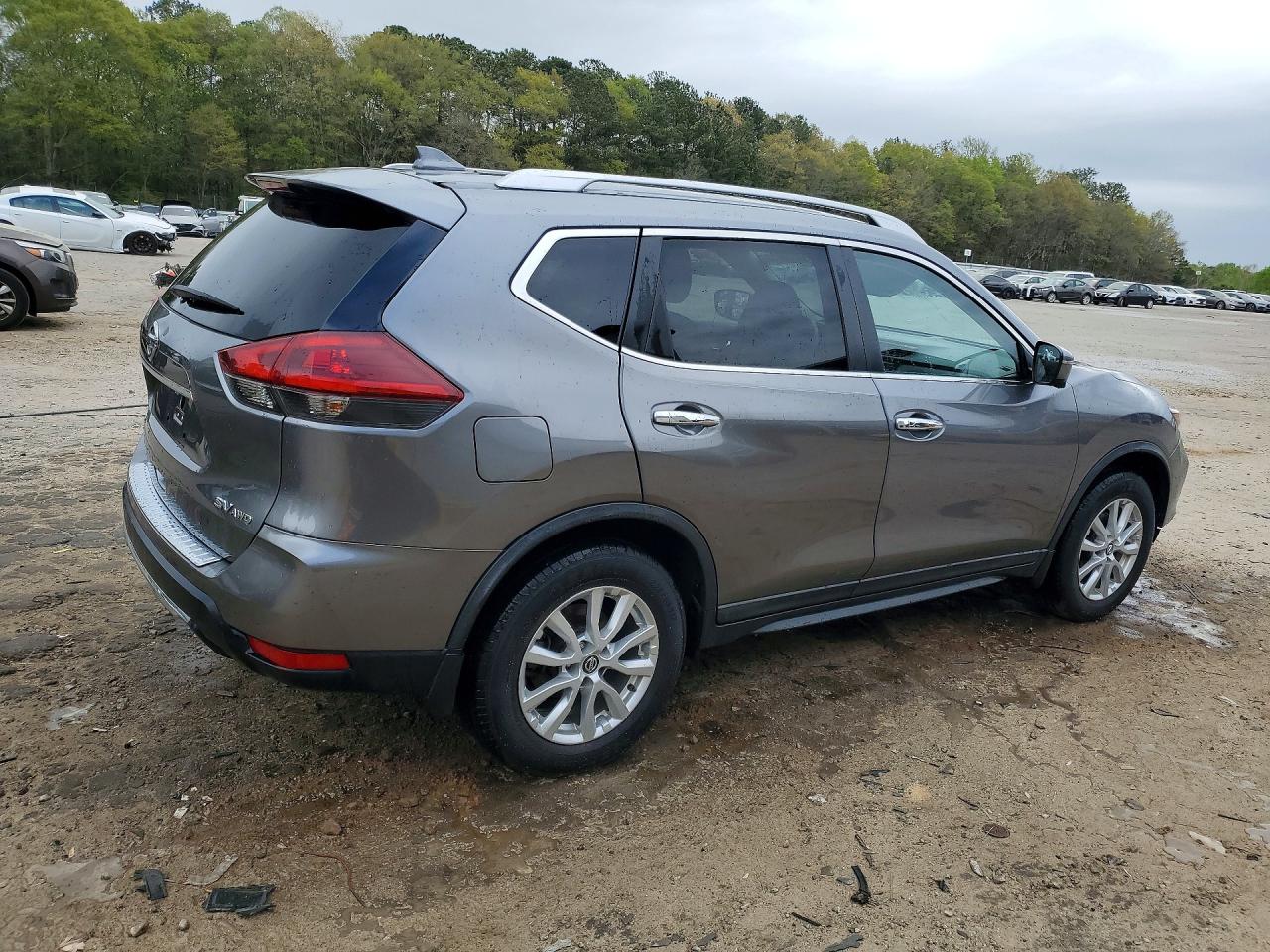 2018 NISSAN ROGUE SV photo 7