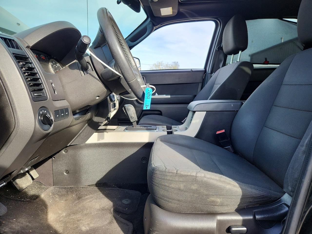 2012 FORD ESCAPE XLT photo 19