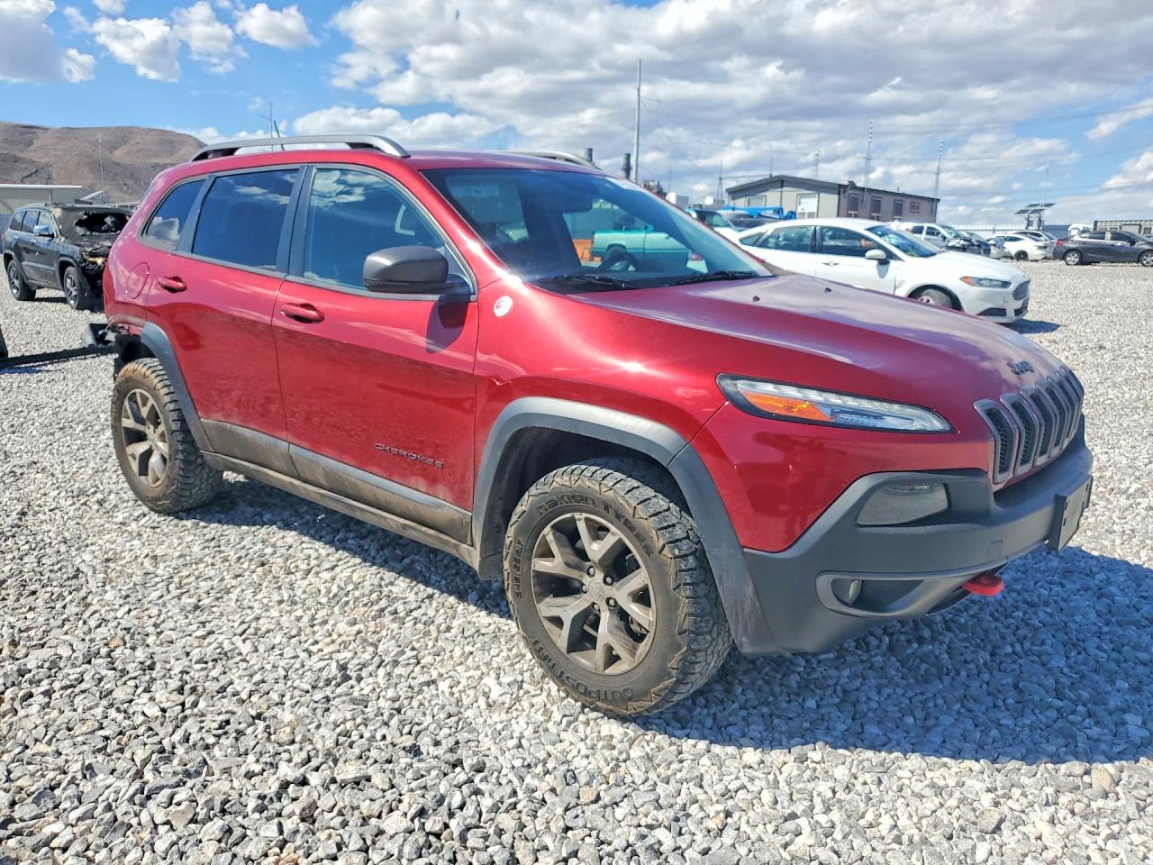 2015 JEEP CHEROKEE TRAILHAWK photo 10