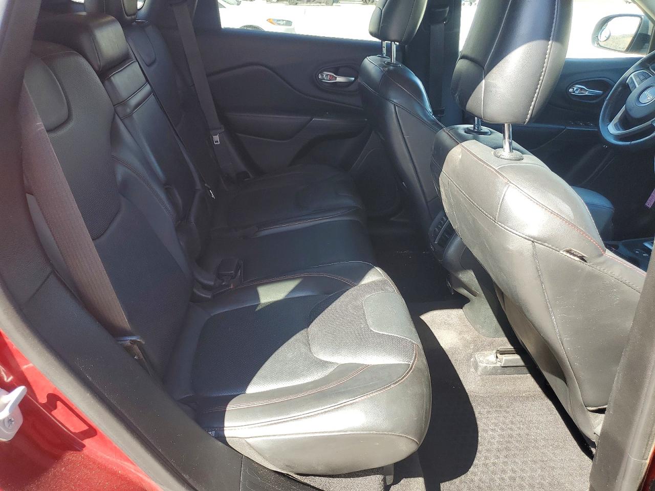 2015 JEEP CHEROKEE TRAILHAWK photo 28
