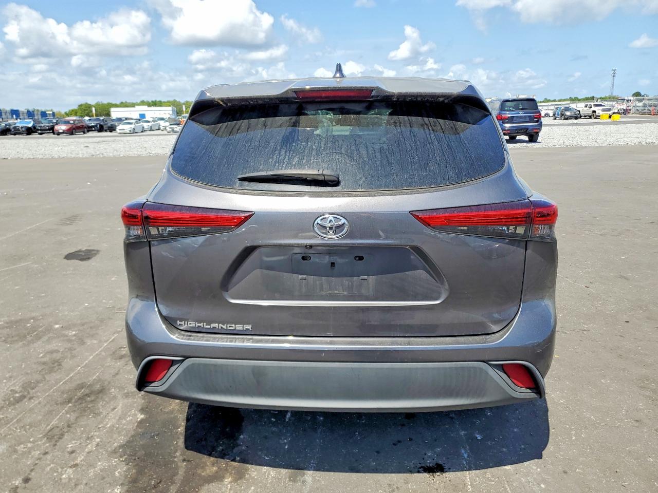 2020 TOYOTA HIGHLANDER L photo 16
