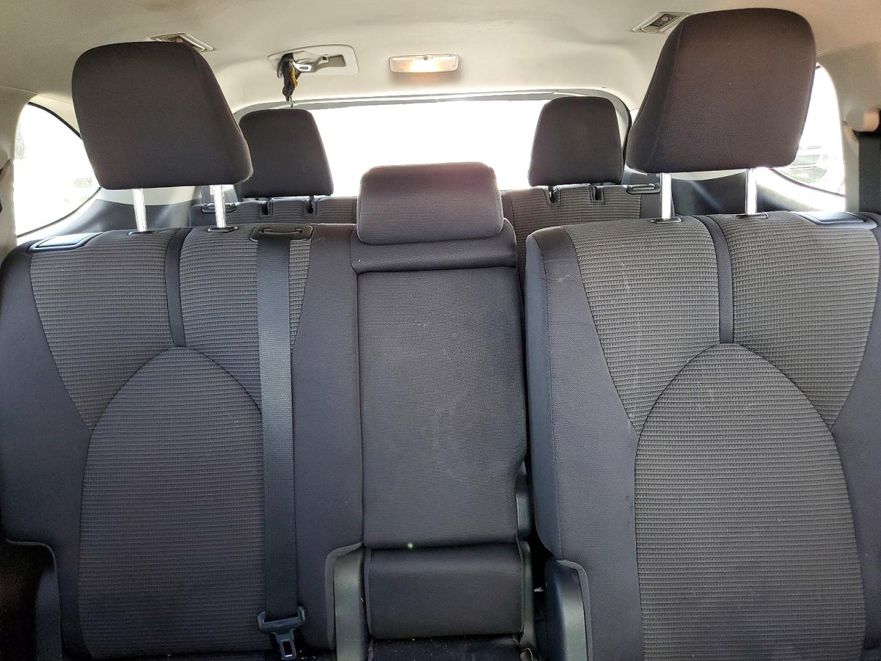 2020 TOYOTA HIGHLANDER L photo 28