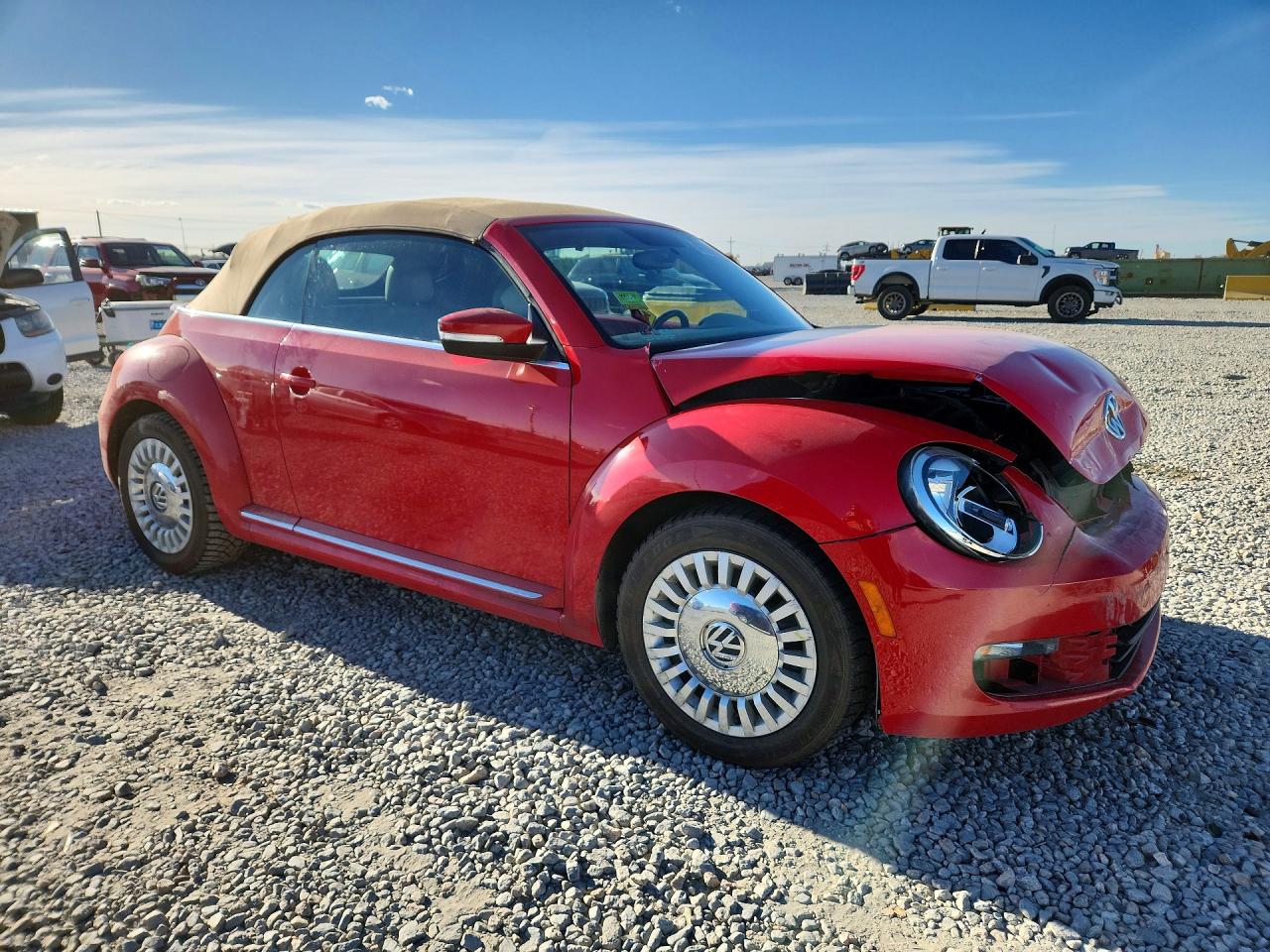 2015 VOLKSWAGEN BEETLE photo 7