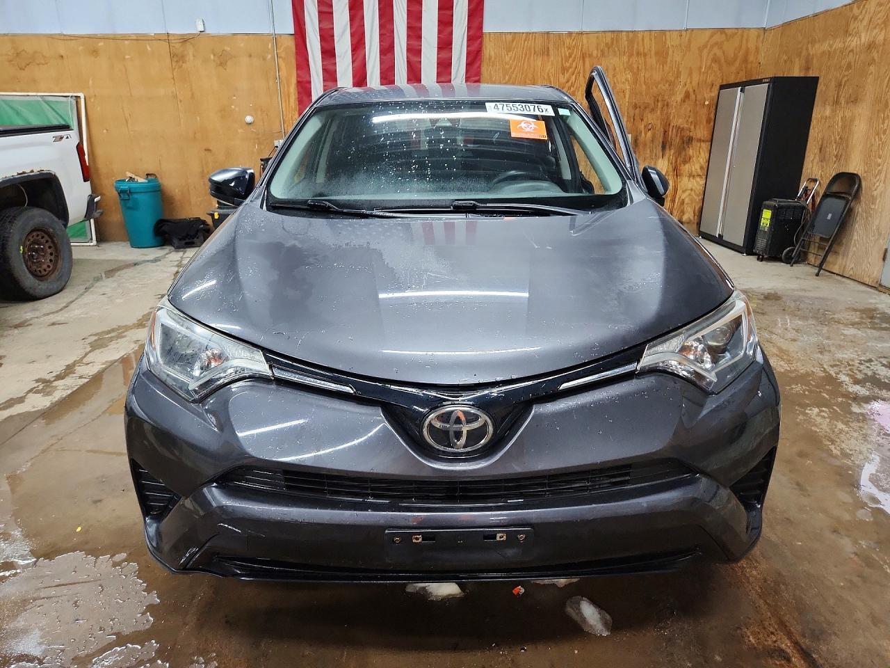 2017 TOYOTA RAV4 LE photo 13