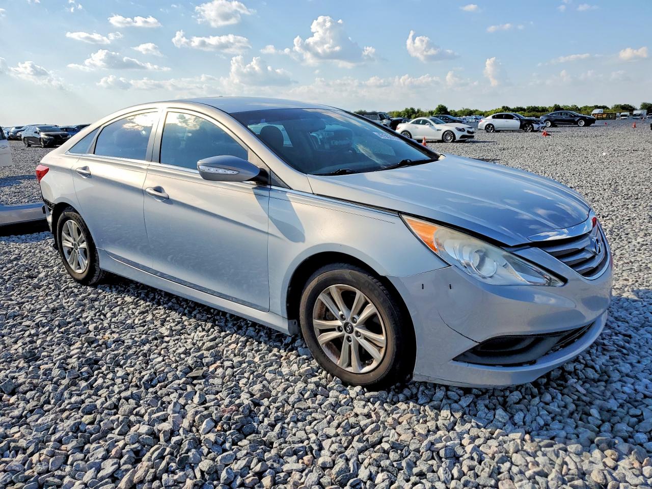 2014 HYUNDAI SONATA GLS photo 4