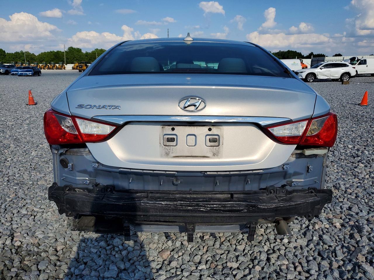 2014 HYUNDAI SONATA GLS photo 6