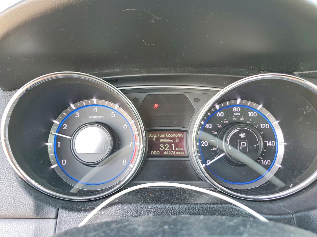 2014 HYUNDAI SONATA GLS photo 9