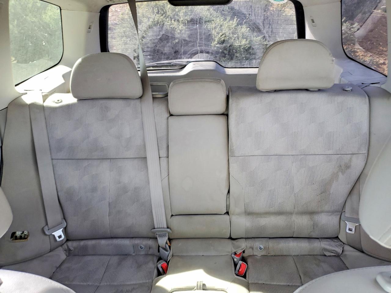2010 SUBARU FORESTER photo 10