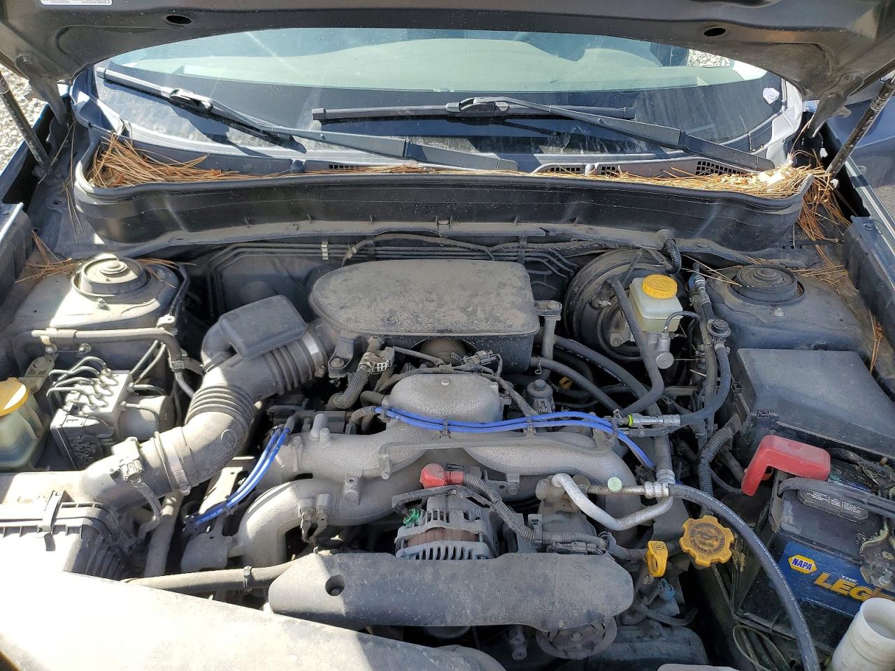 2010 SUBARU FORESTER photo 12