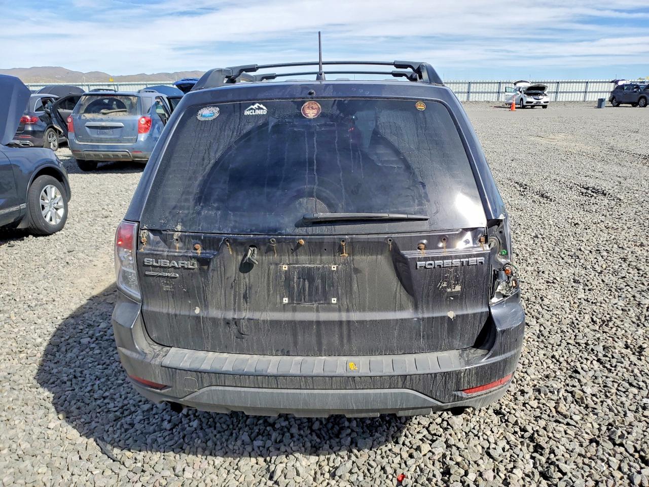 2010 SUBARU FORESTER photo 6